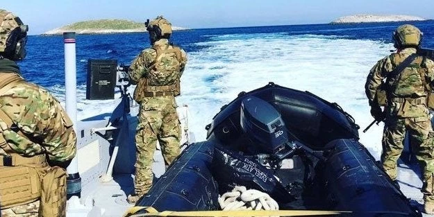 Σήμα στα Γενικά Επιτελεία: Αναστολή MOE με Τουρκία – Επαναφέρει και προάγει αξιωματικούς των Ιμίων ο Ερντογάν